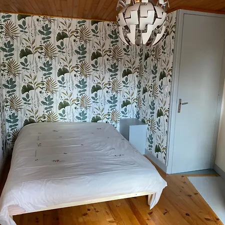 Maison Curieres